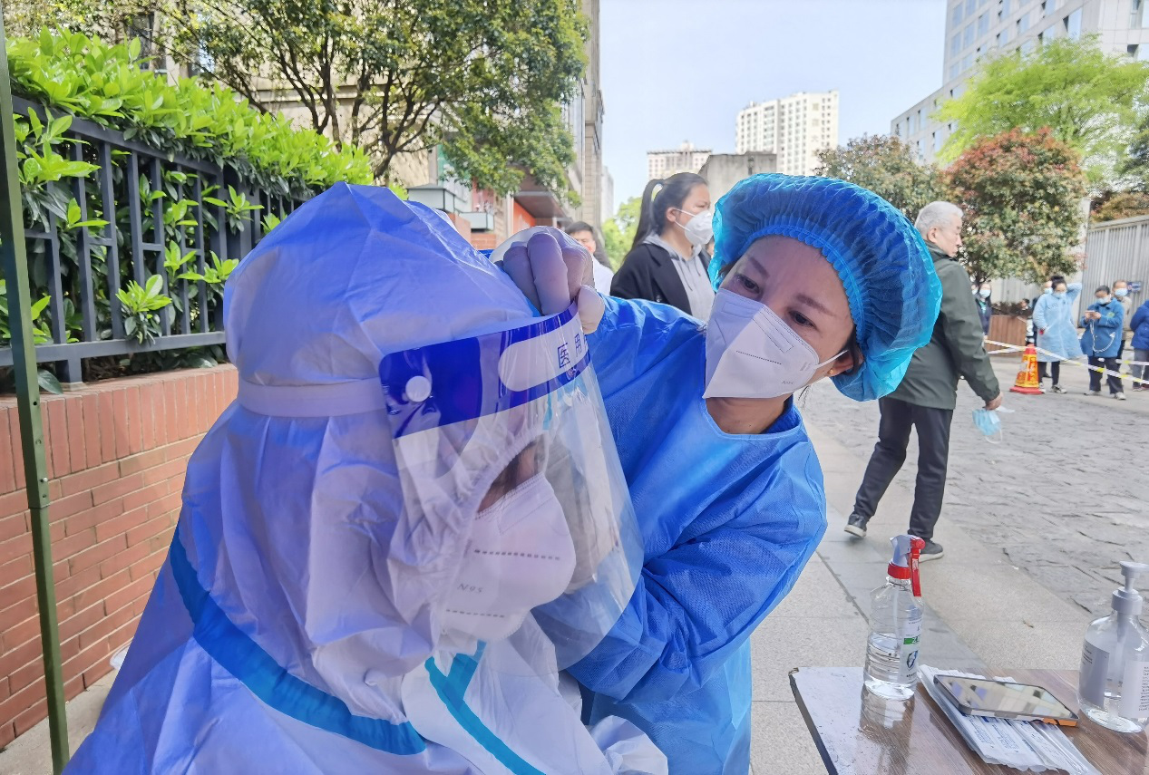 线上买球官网（中国）官方网站养老 | 战疫有我 义不容辞